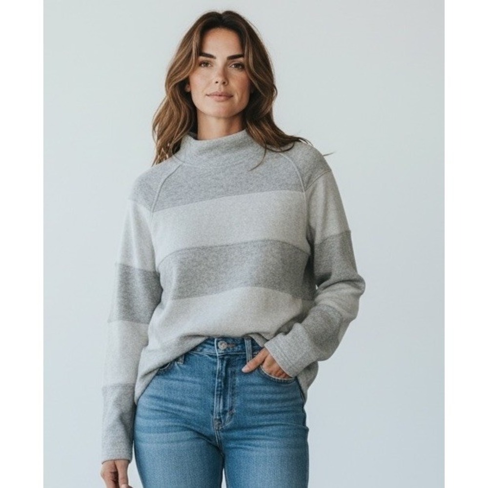 Prana Women Sweater Small Gray Cream Wool Blend Dessau Stripe Pockets Outdoor
